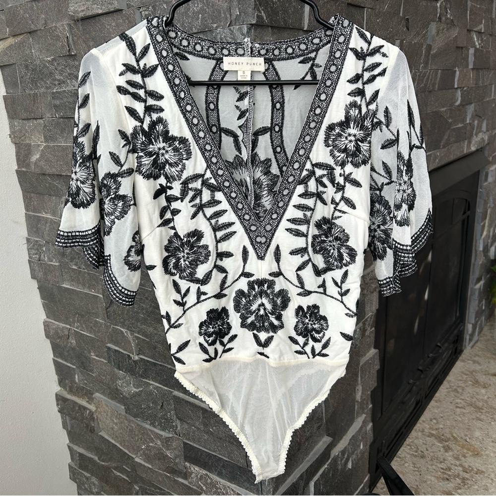 Honey Punch Black and White Floral Bodysuit